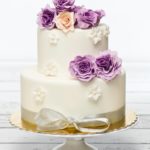 Tort slubny fioletowe kwiaty - Cukiernia Bizon